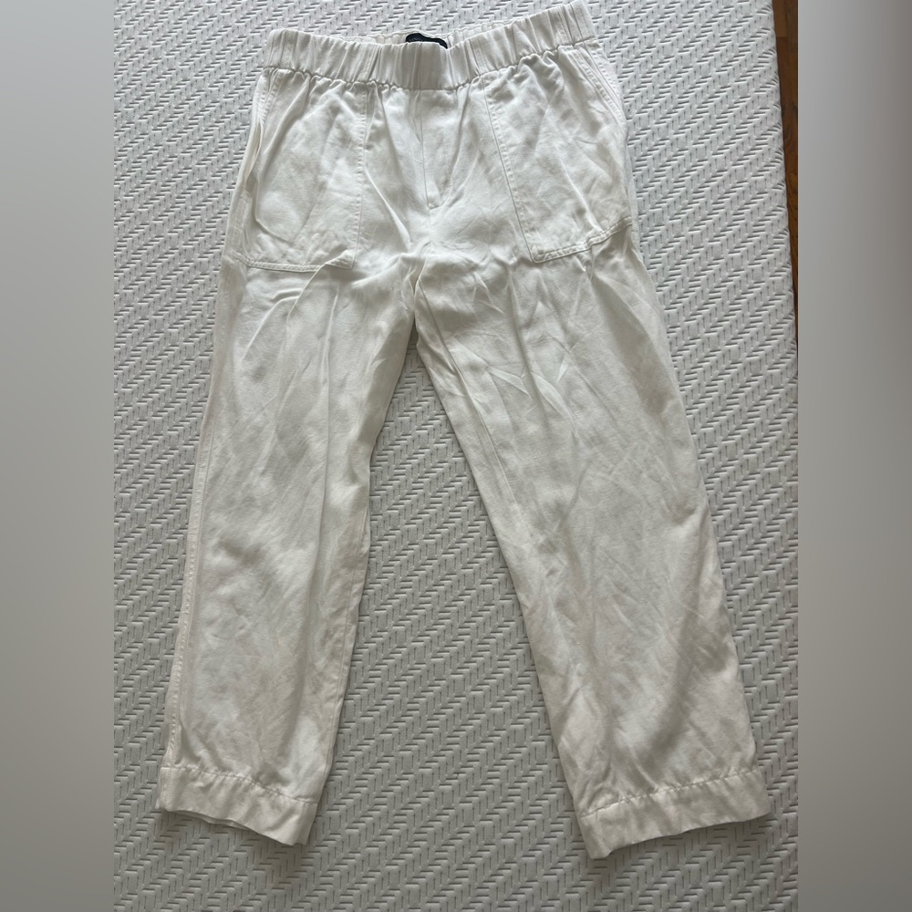Banana Republic White Summer Pant [Medium]